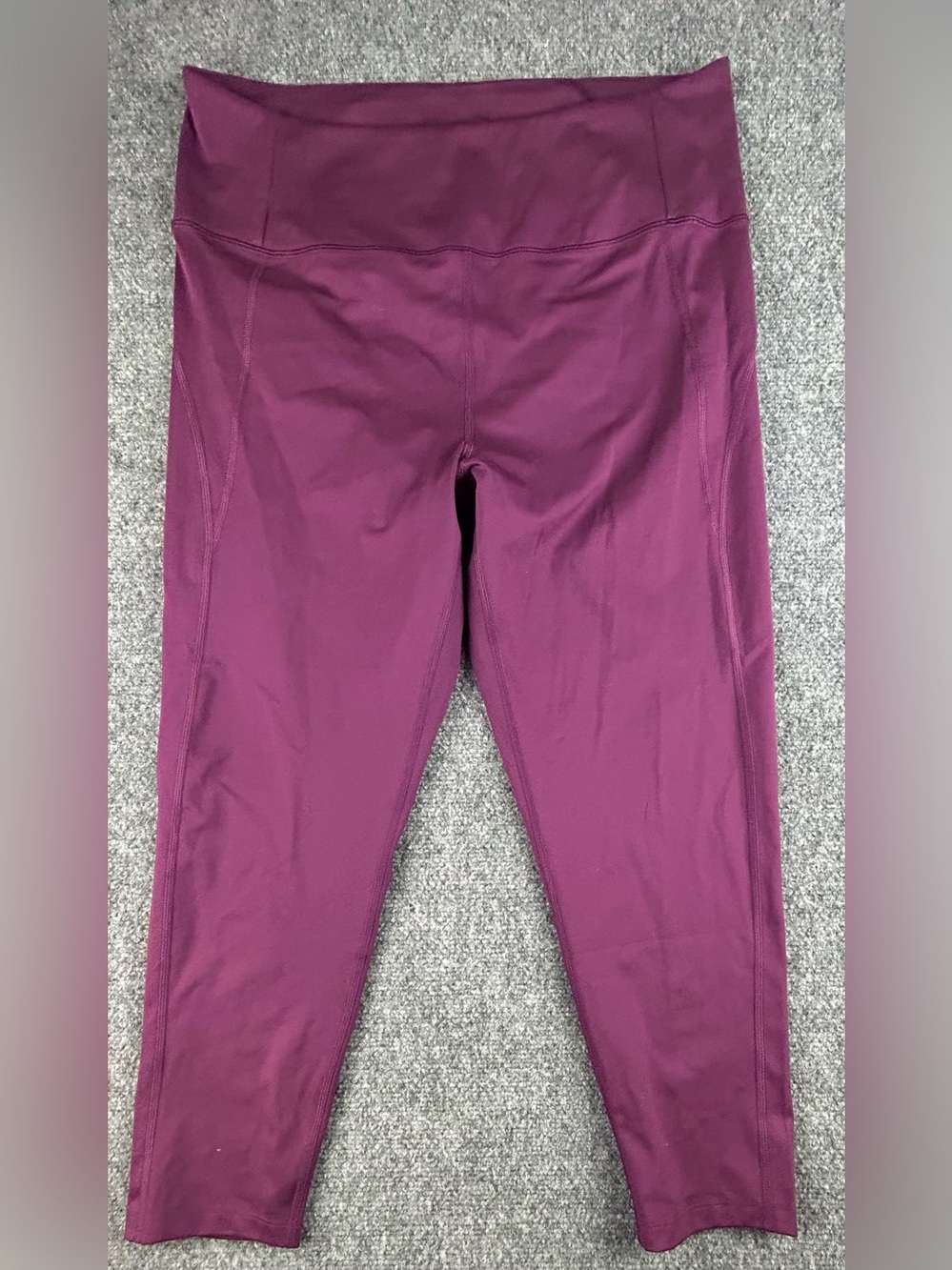 Girlfriend Collective Women’s Plum Capri Leggings Size XXL
